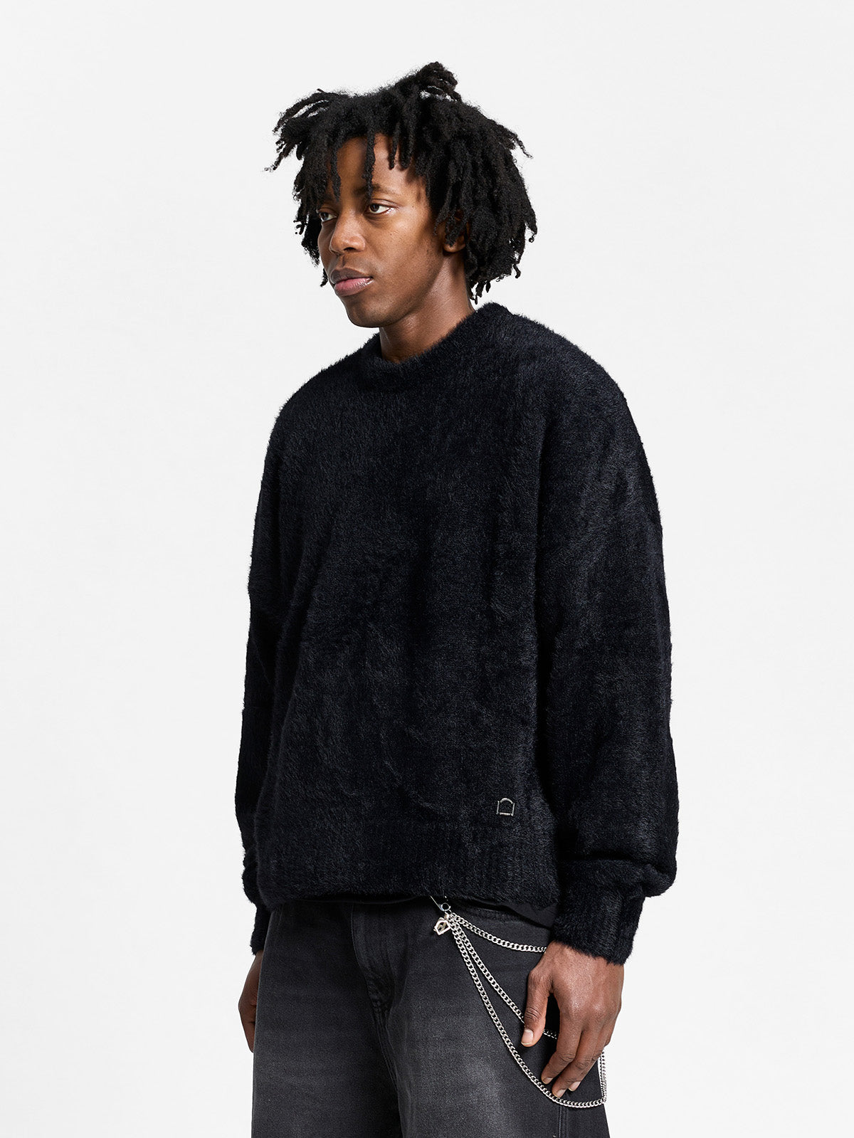 ESSENTIAL FURRY KNIT SWEATER - BLACK