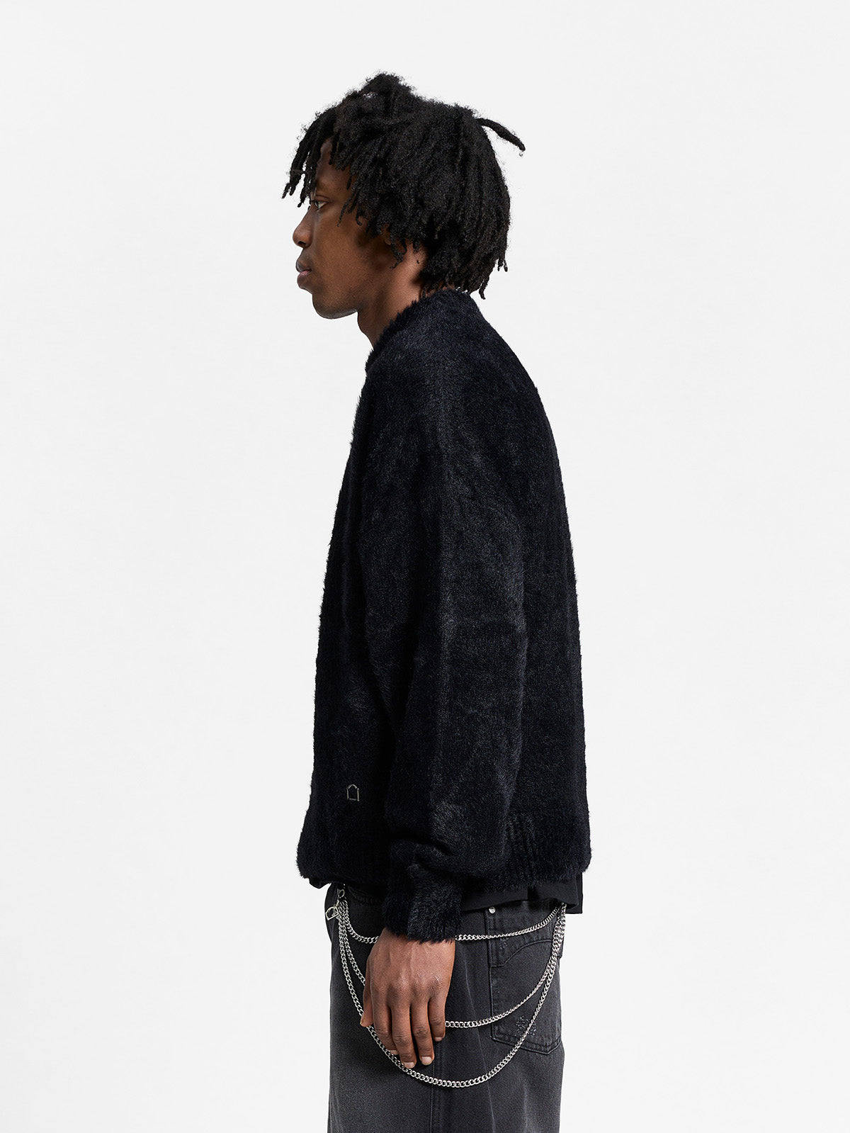 ESSENTIAL FURRY KNIT SWEATER - BLACK