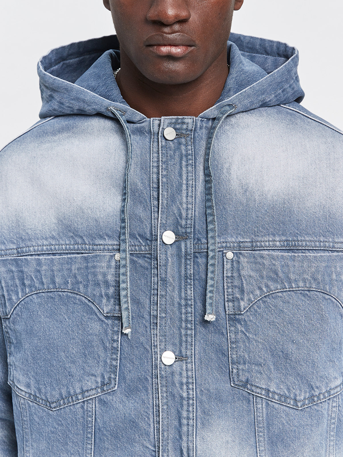 ESSENTIAL DENIM JACKET - STONE BLUE