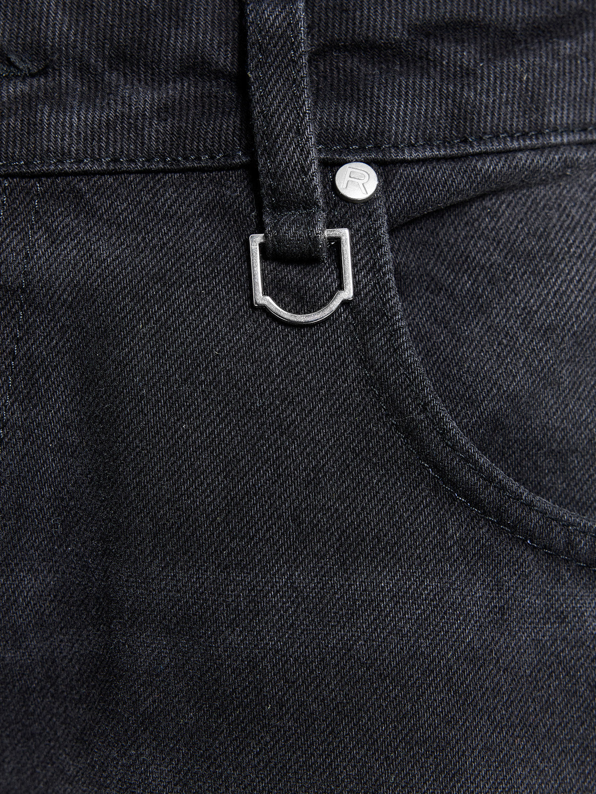 ESSENTIAL STRAIGHT FIT DENIM - WASHED BLACK