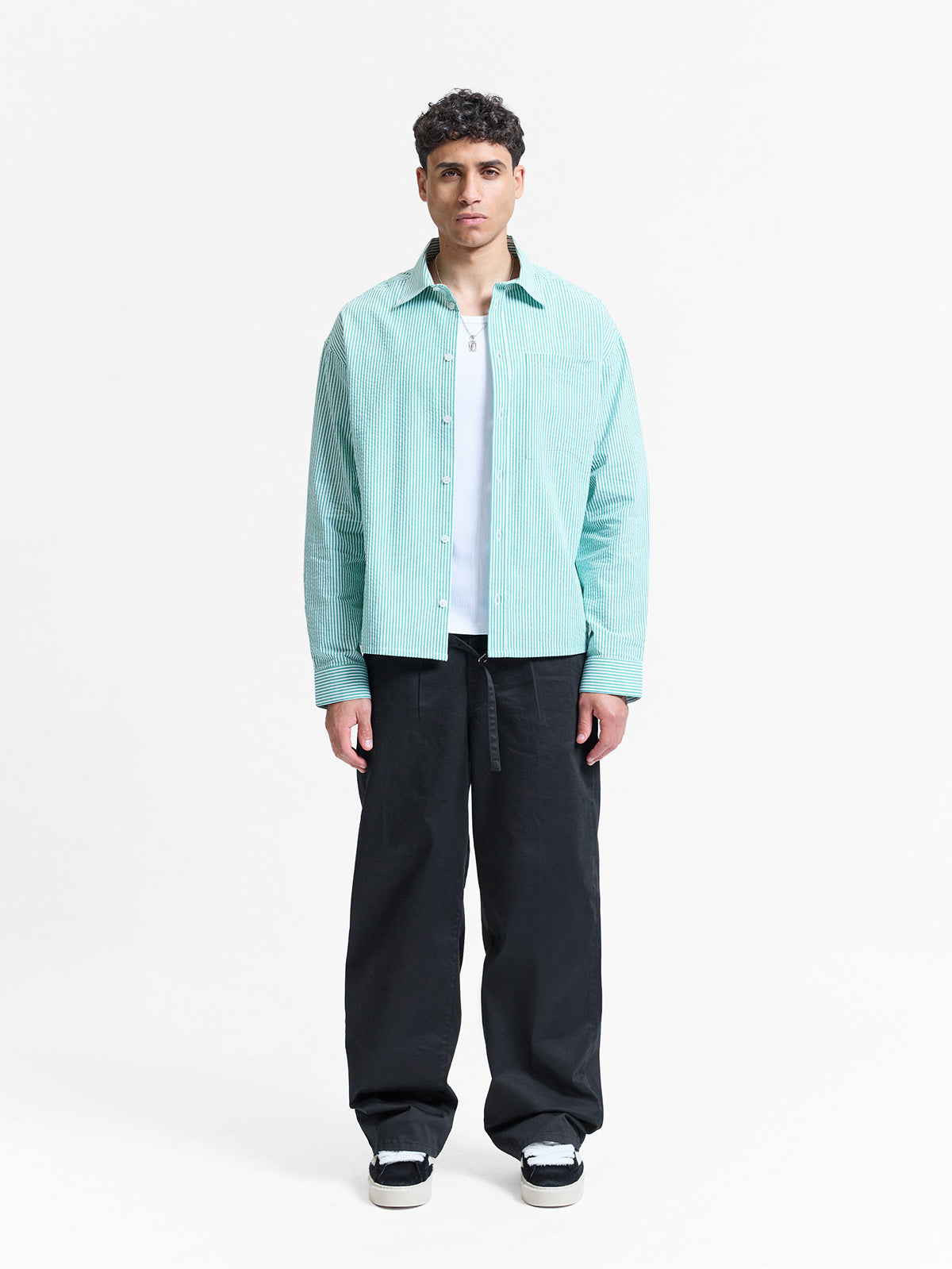PLEATED CHINO - BLACK