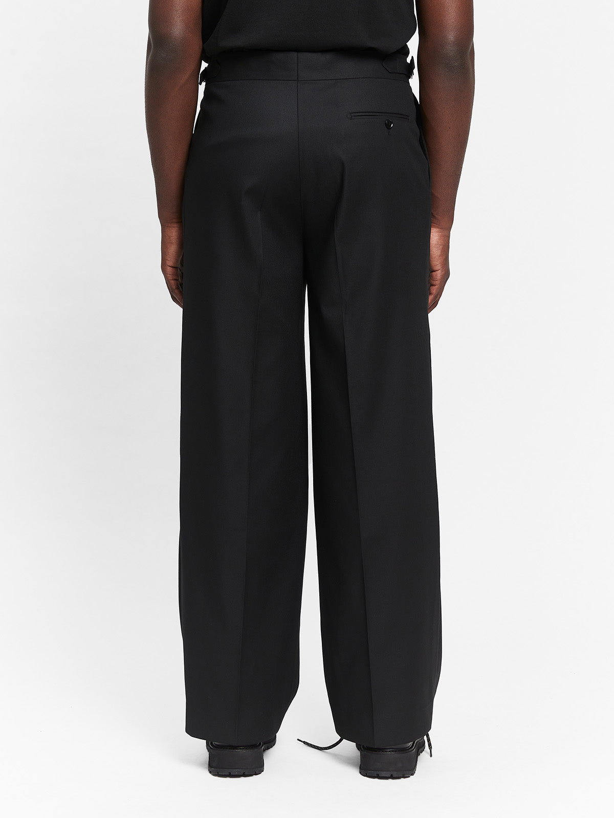 TAILORED BAGGY PANTS - BLACK