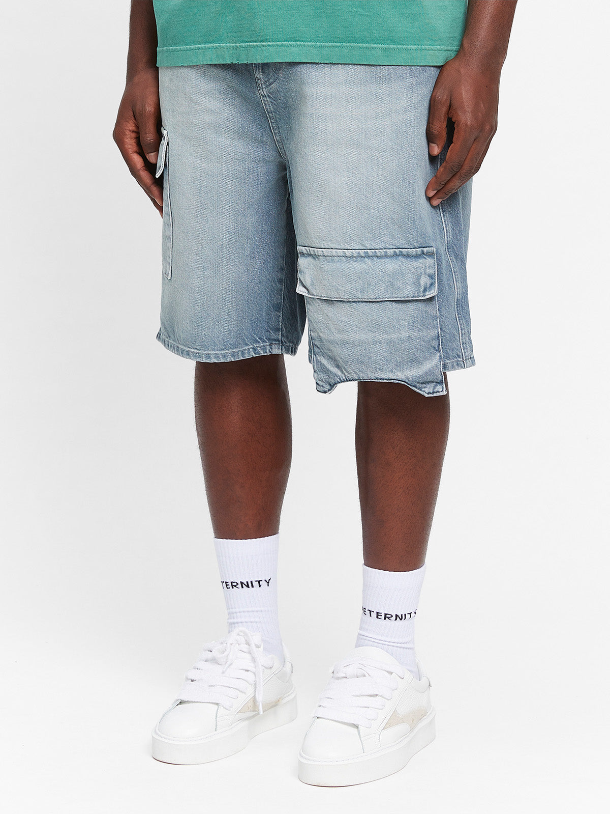 ESSENTIAL DENIM CARGO - WASHED BLUE