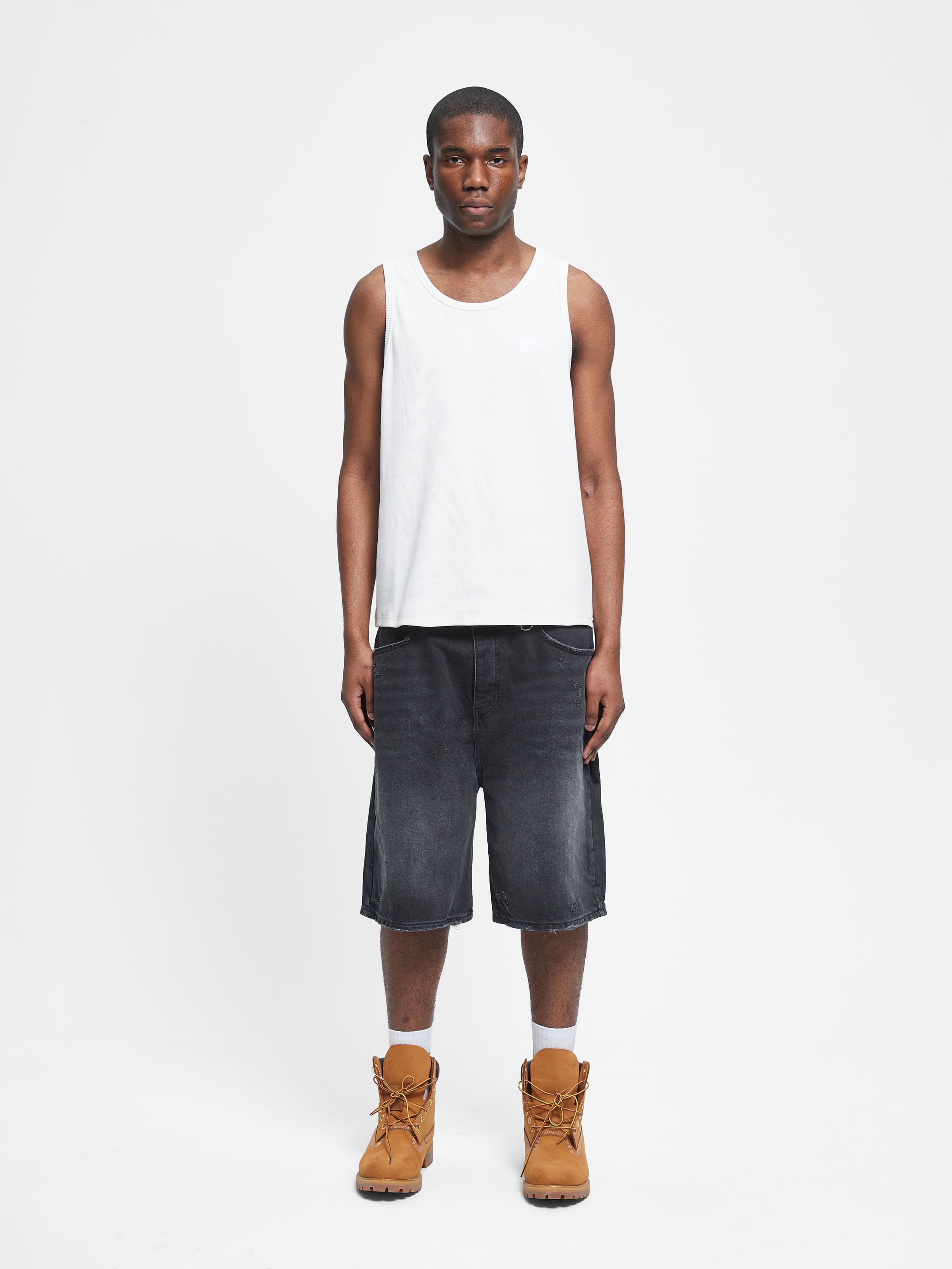 ESSENTIAL JORTS - WASHED BLACK