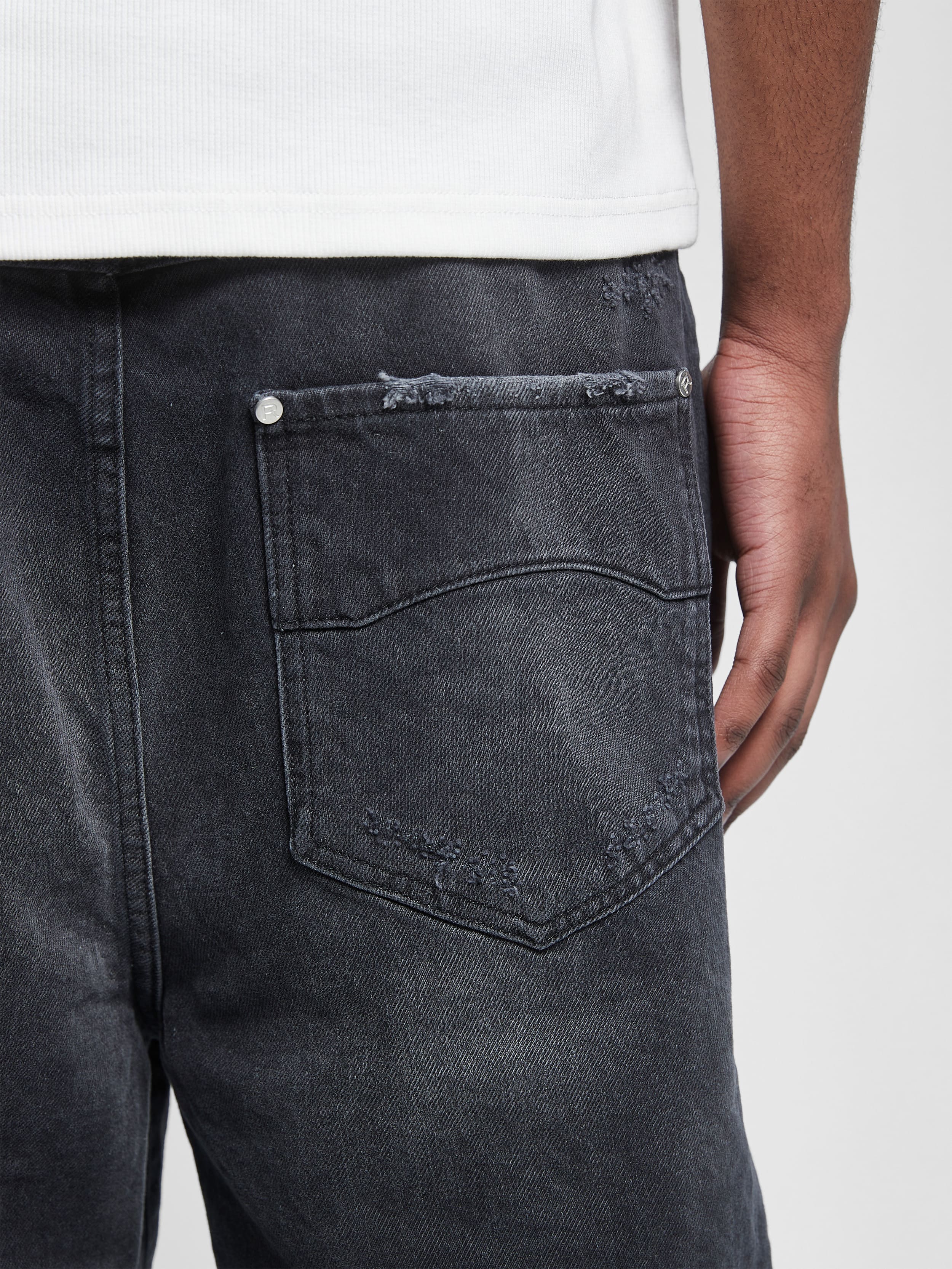 ESSENTIAL JORTS - WASHED BLACK