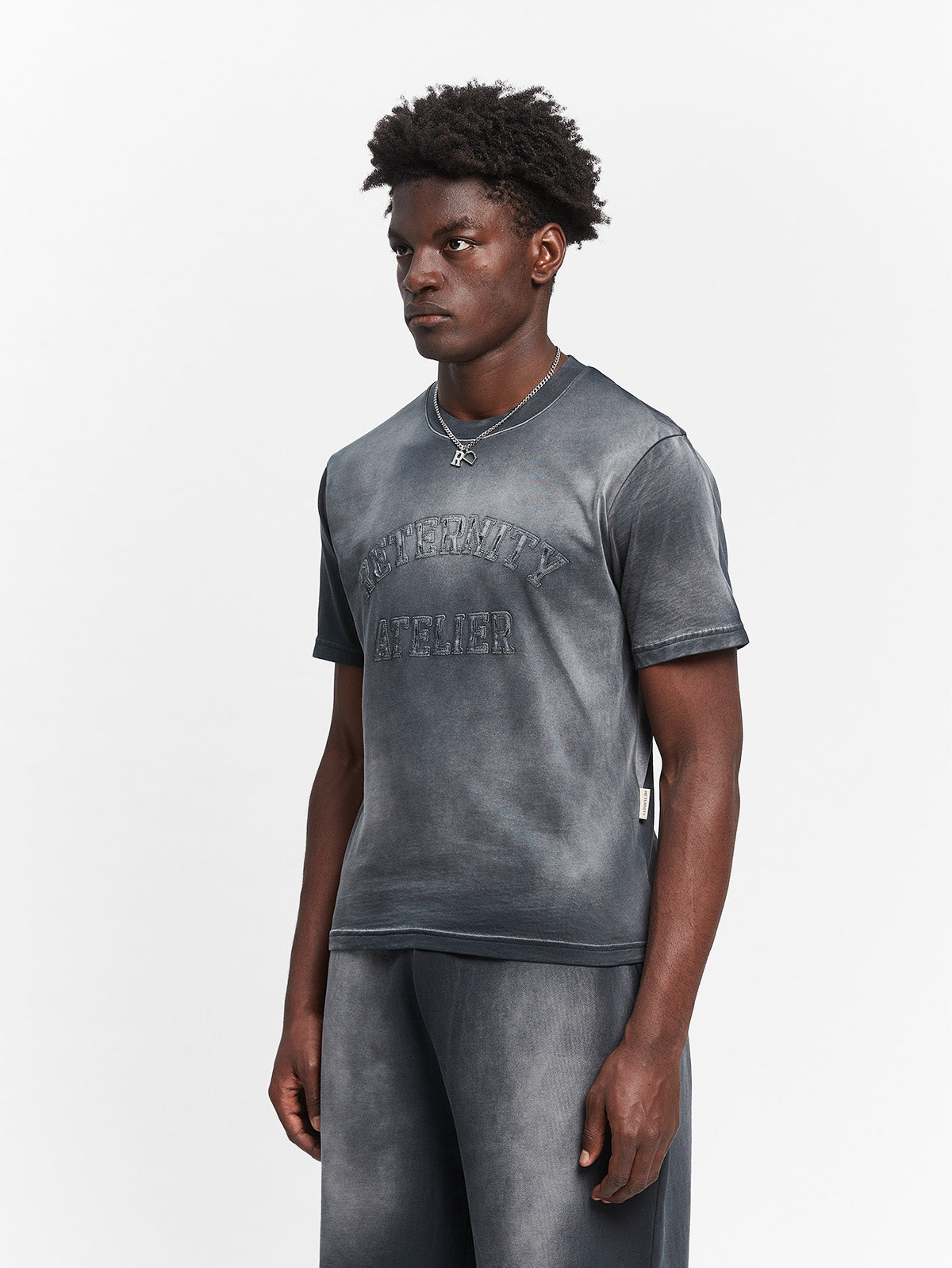 ÉVÉNIE SLIM FIT T-SHIRT - WASHED BLACK