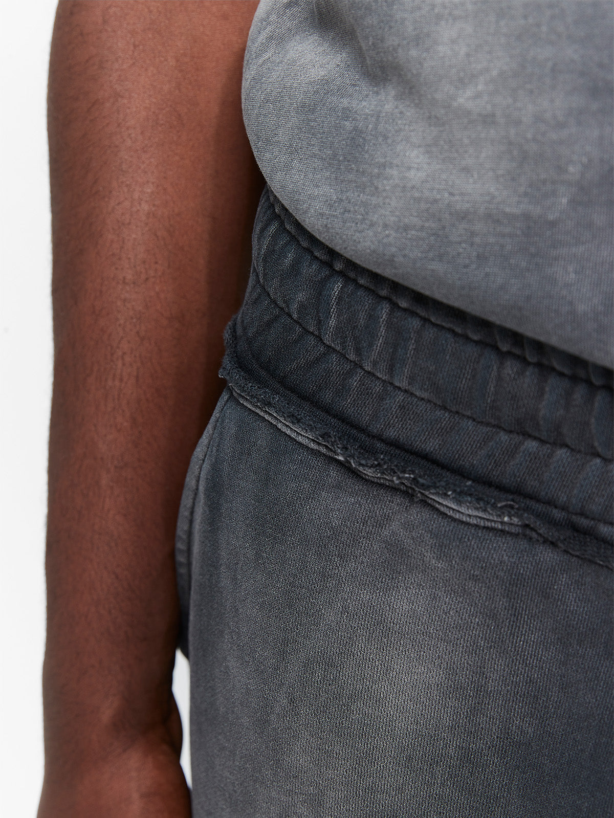 UNFINISHED COTTON SHORTS - WASHED BLACK