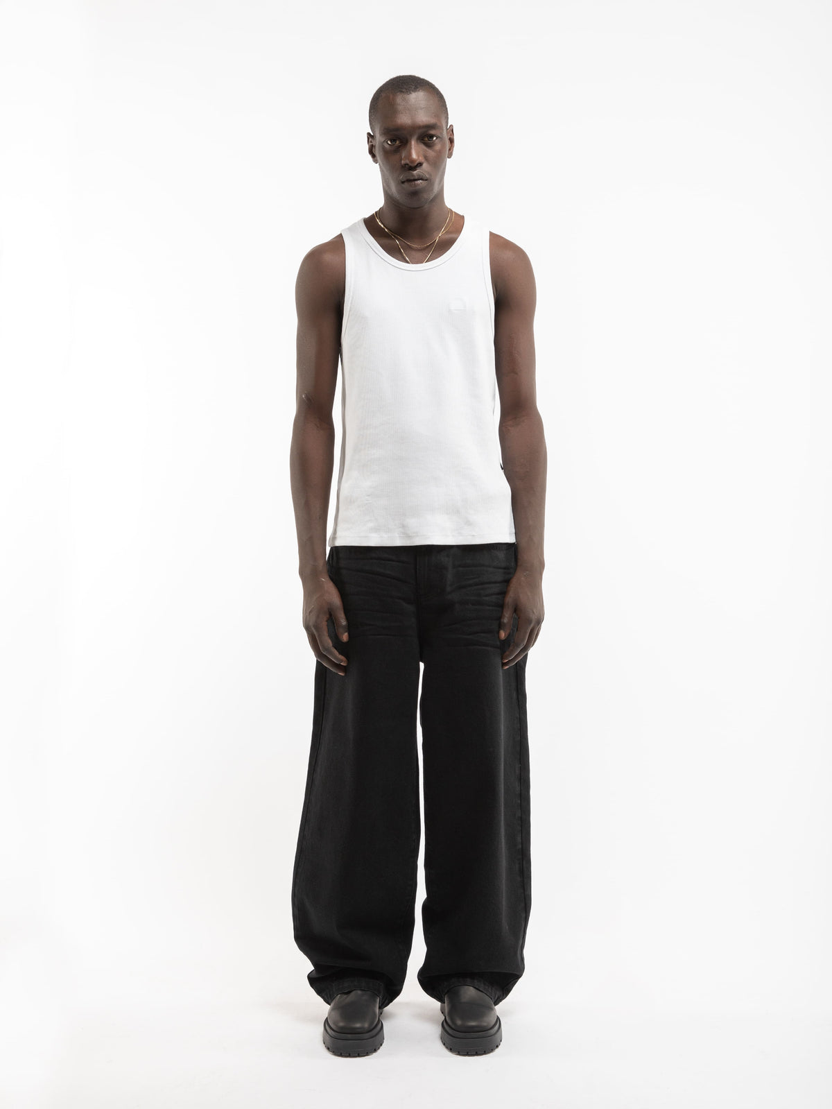 ESSENTIAL BAGGY DENIM - DEEP BLACK