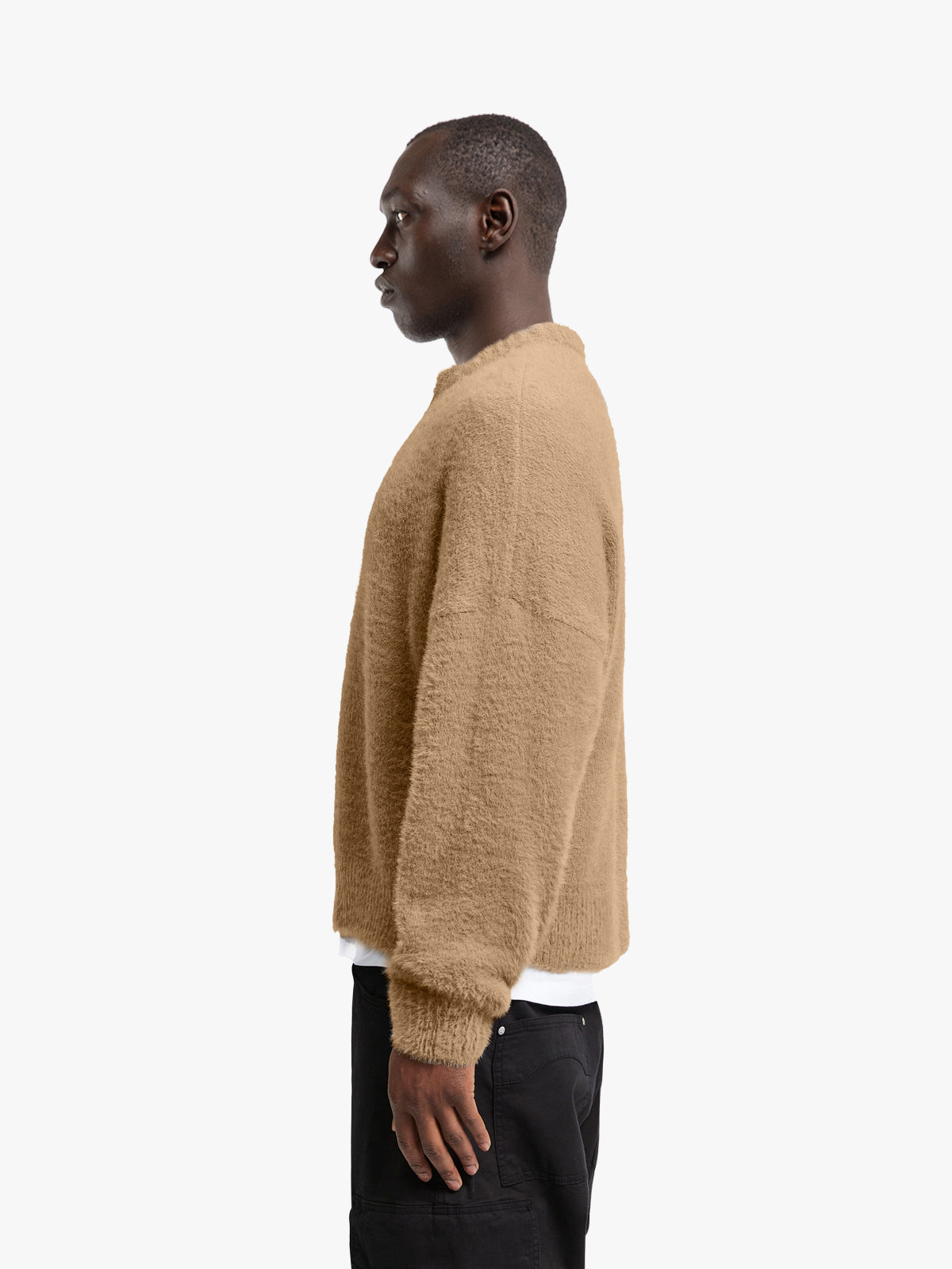 ESSENTIAL FURRY KNIT SWEATER - BEIGE