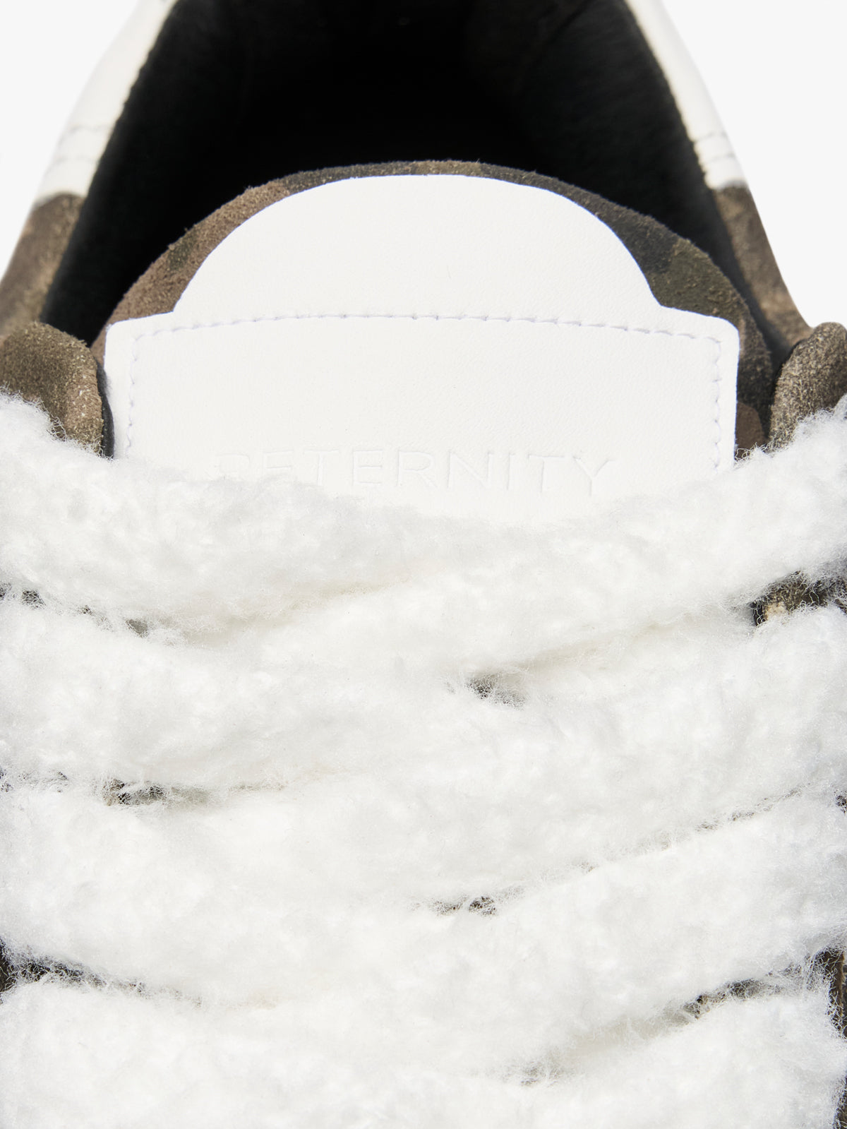 LE PROMENEUR - CAMOUFLAGE