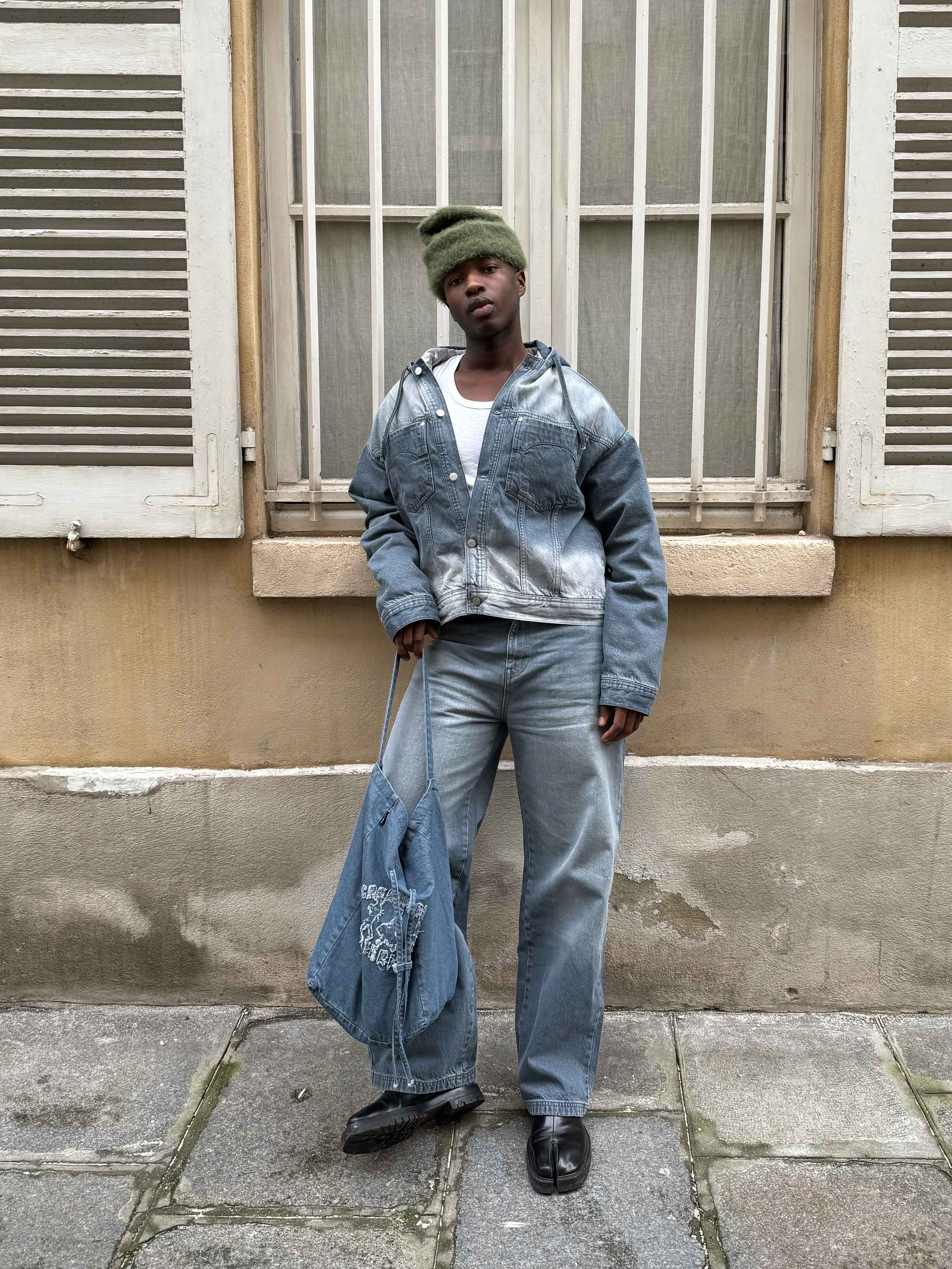 ESSENTIAL BAGGY DENIM - STONE BLUE