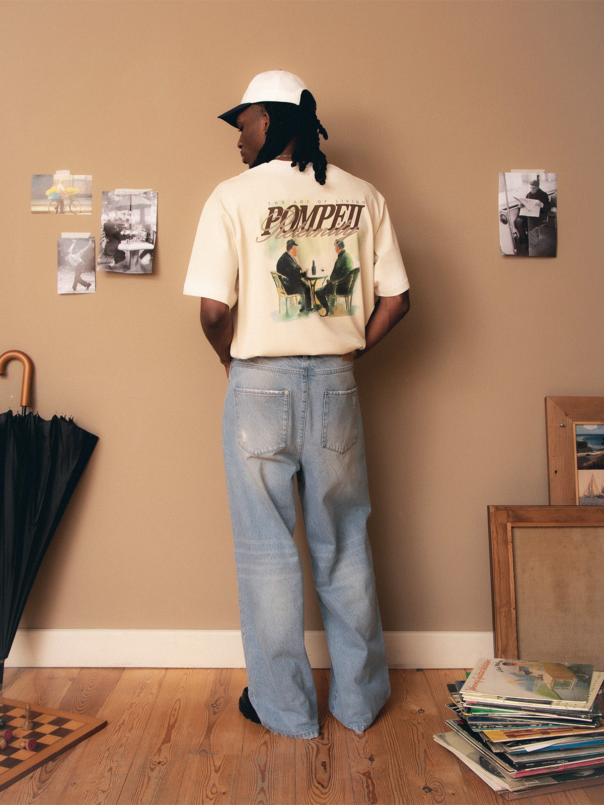 THE ART OF LIVING T-SHIRT - CREAM