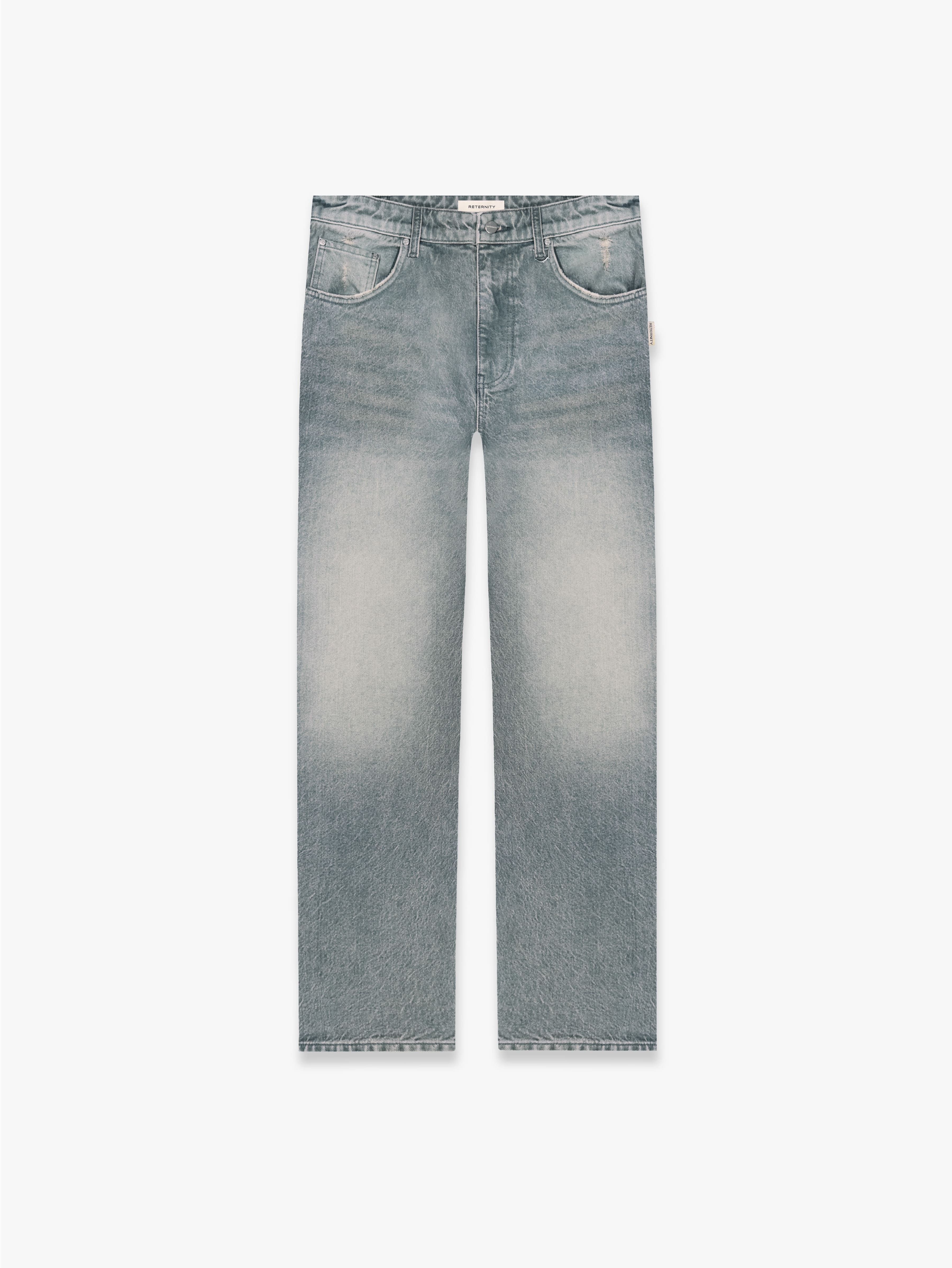 ESSENTIAL STRAIGHT FIT DENIM - LIGHT BLUE