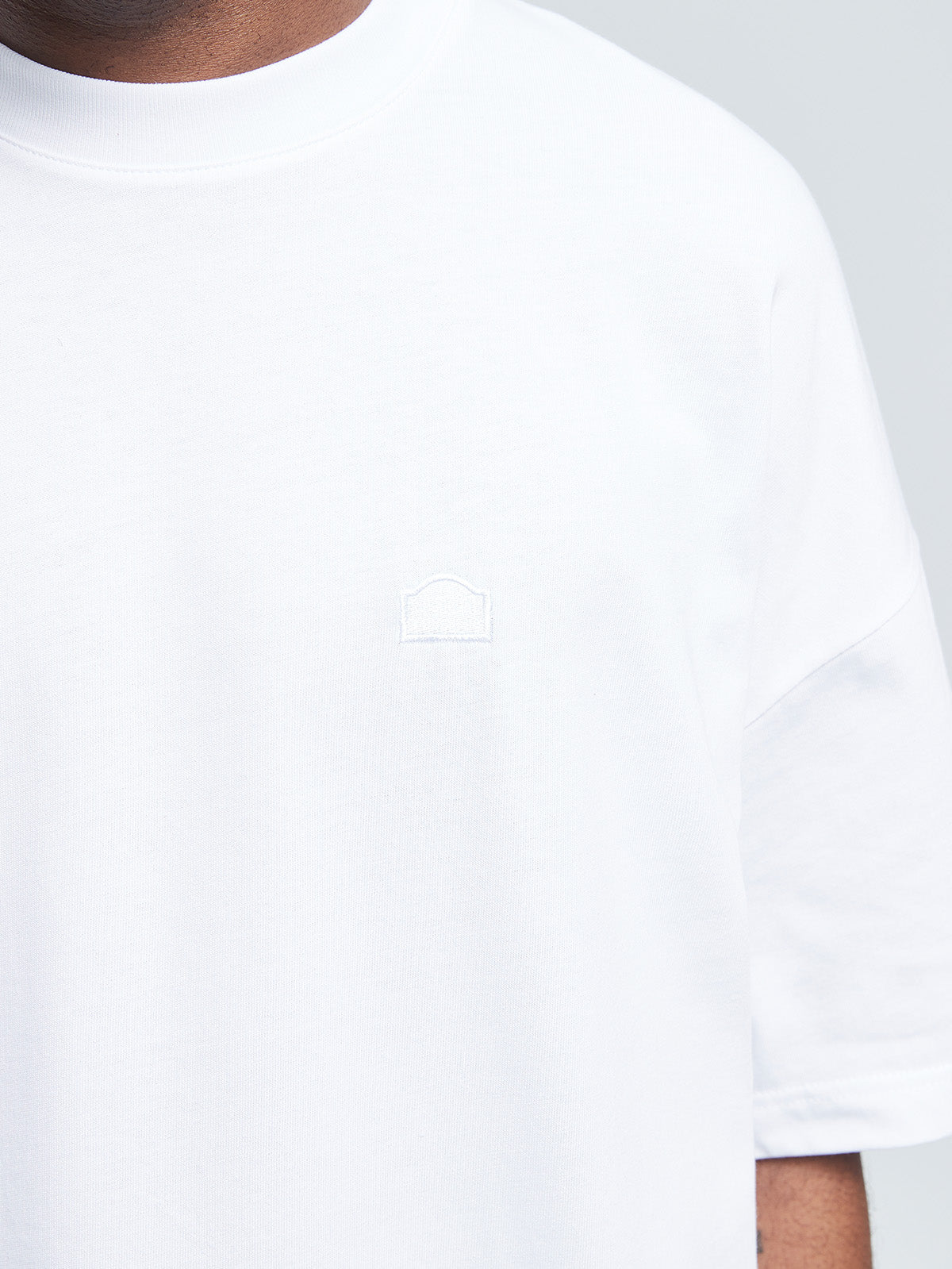 SIGNE T-SHIRT - WHITE