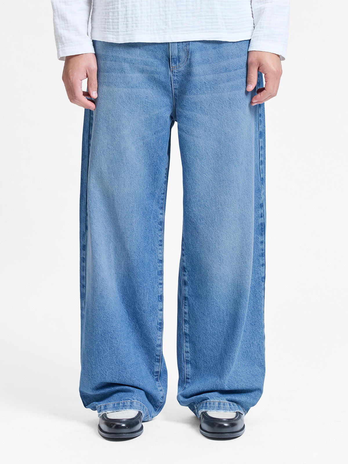 ESSENTIAL BAGGY DENIM - CLASSIC BLUE