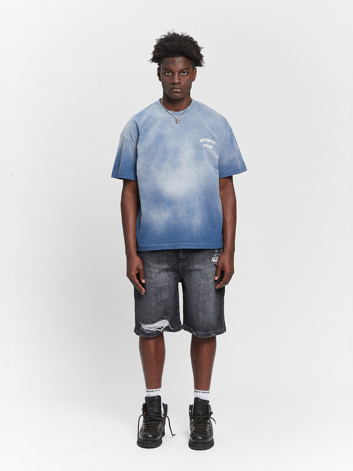 ARTS & CRAFT T-SHIRT - WASHED BLUE