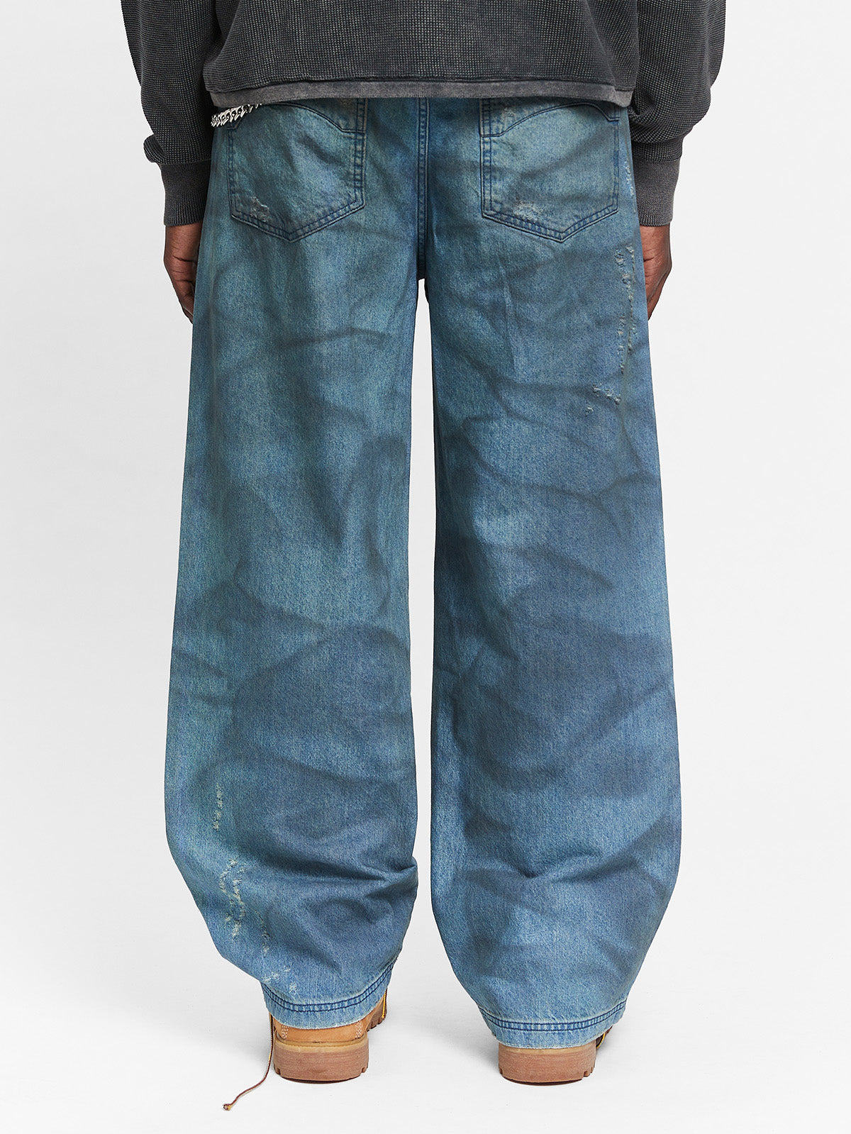 PAINTED ARTISAN DENIM - WASHED BLUE