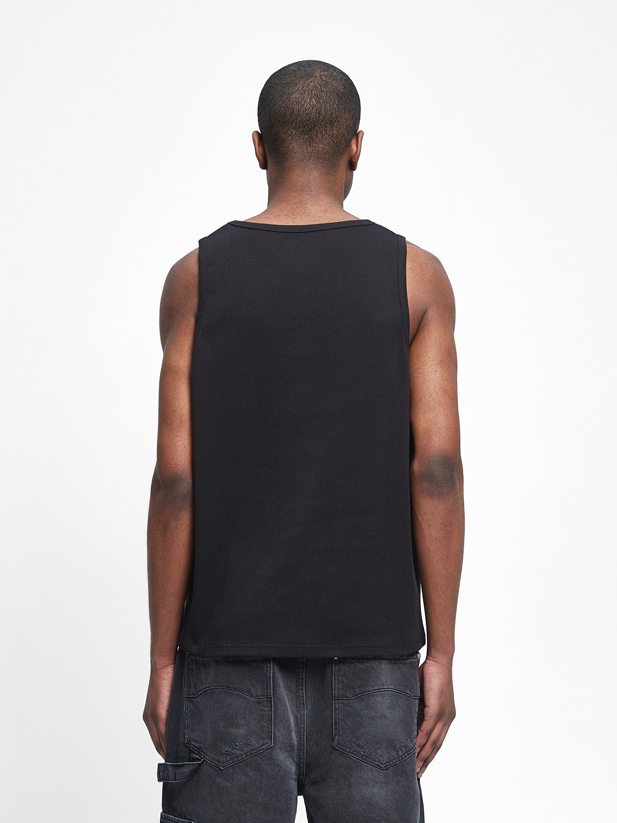 SIGNE TANK TOP - BLACK