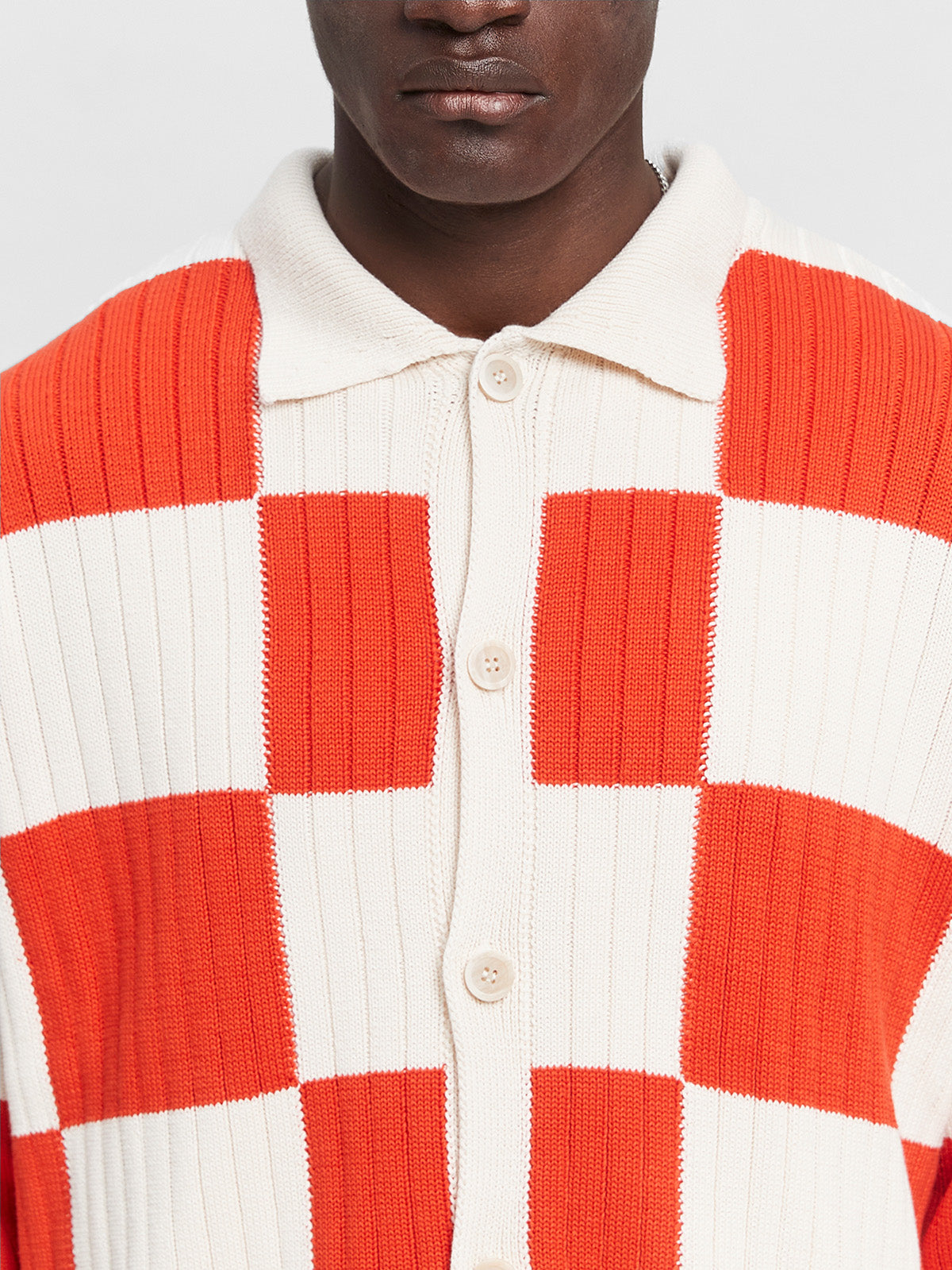 KNIT BUTTON JACKET - CREAM/RED