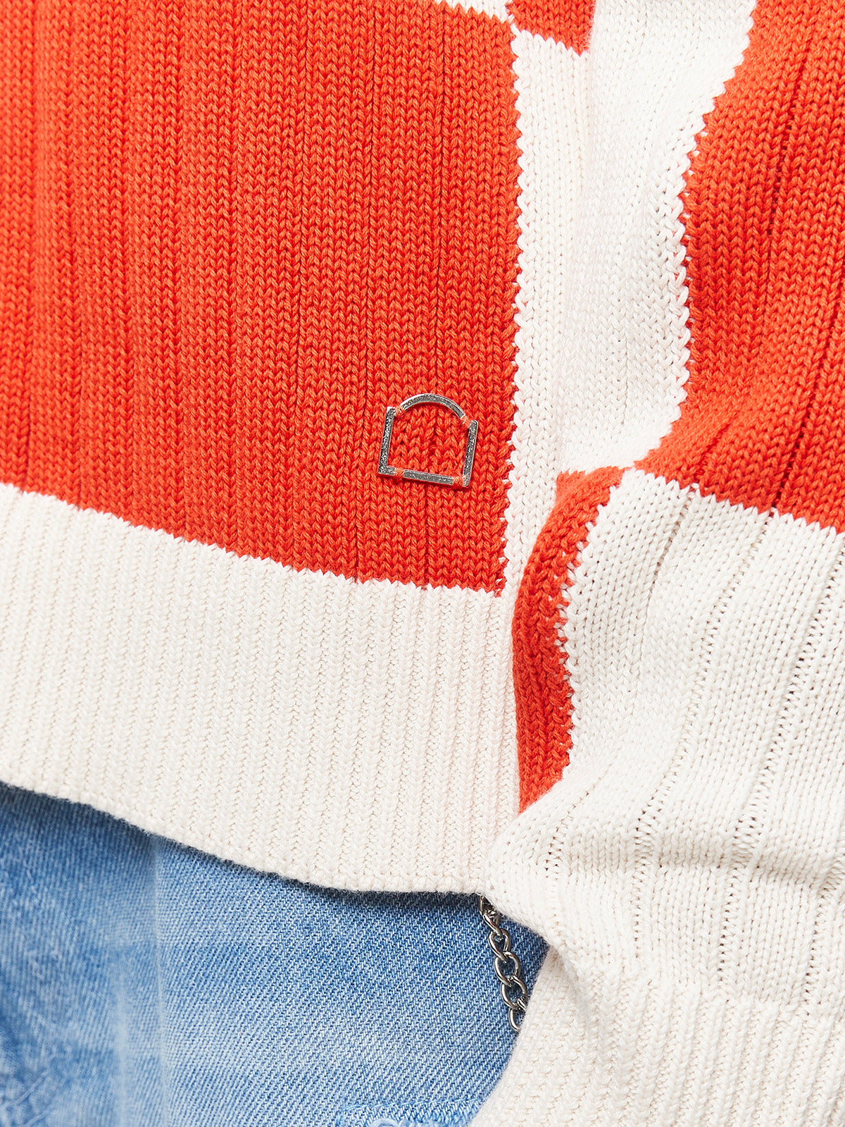KNIT BUTTON JACKET - CREAM/RED