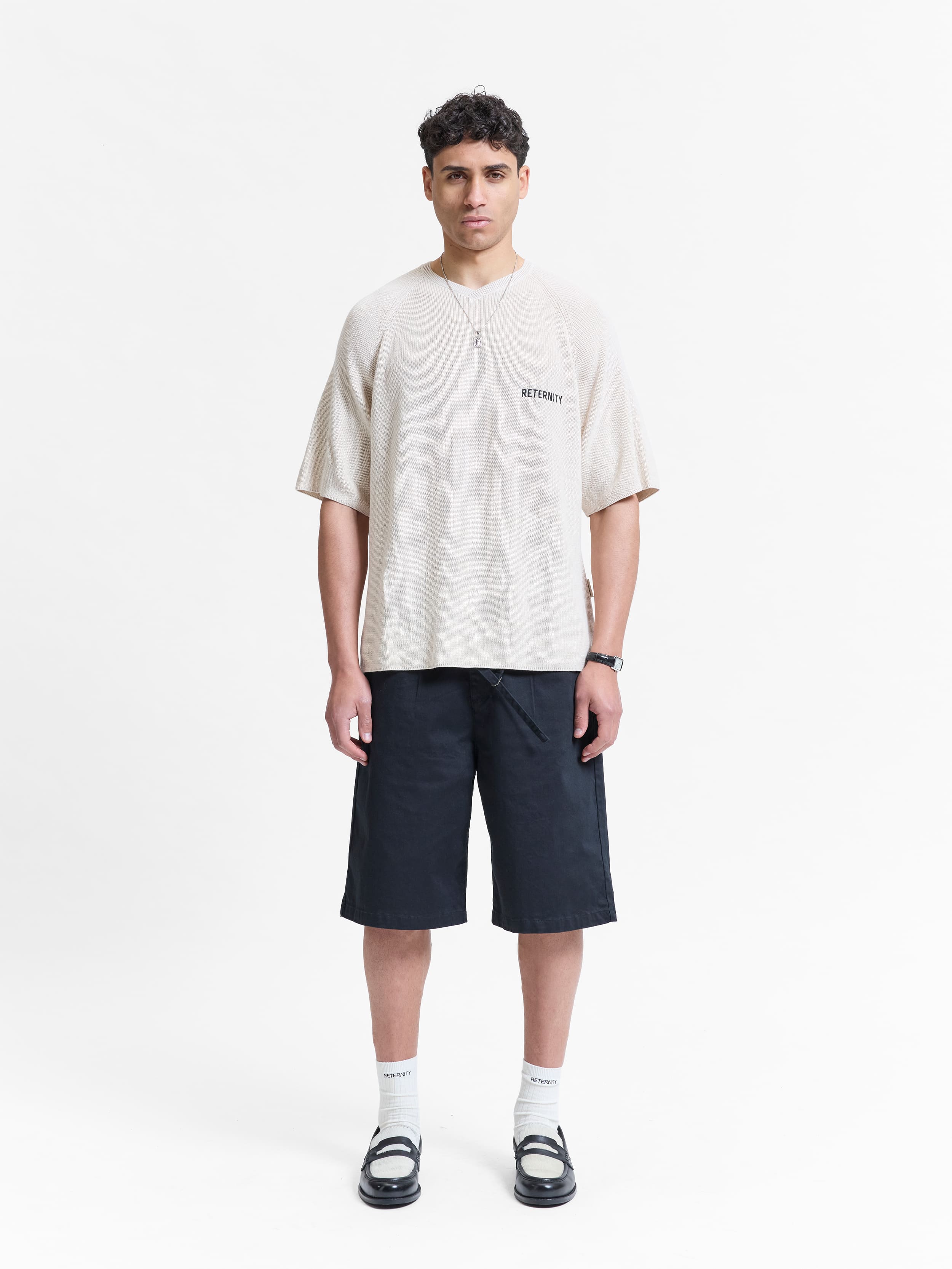 PLEATED CHINO SHORTS - BLACK