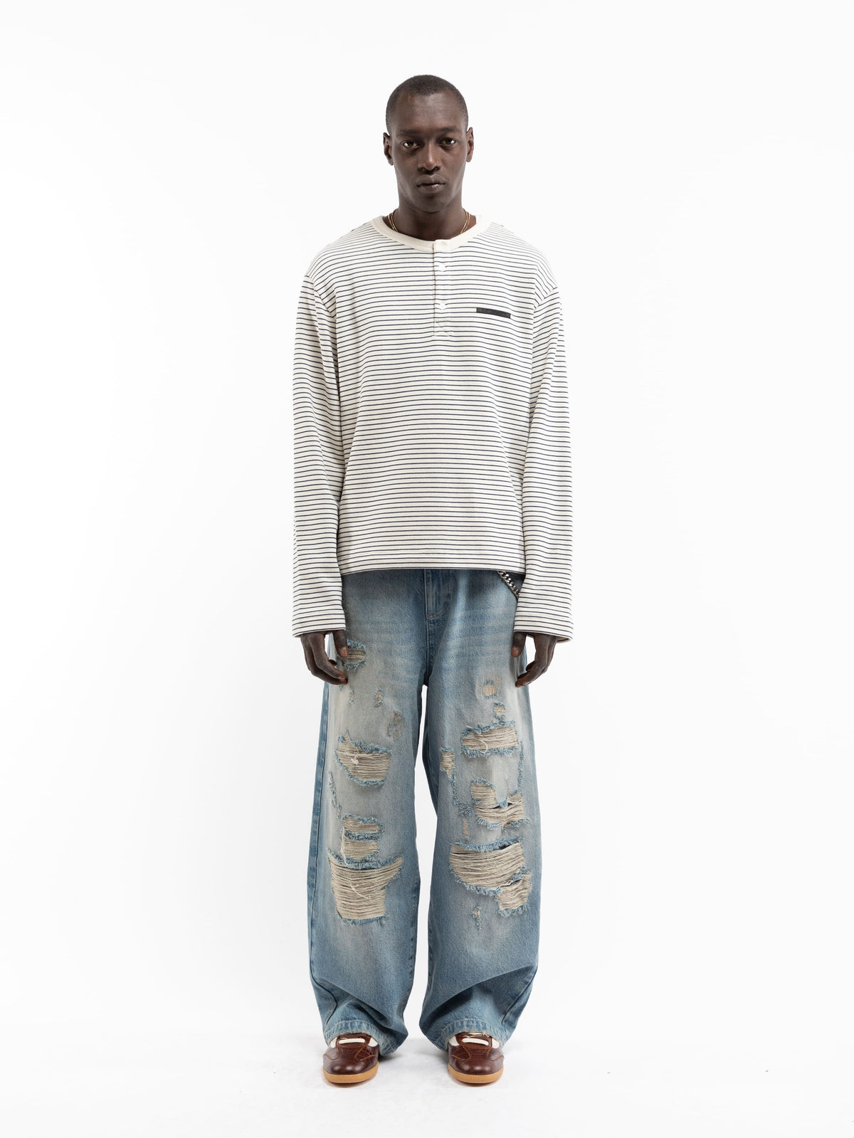 HENLEY STRIPE LONGSLEEVE - OFF WHITE/NAVY