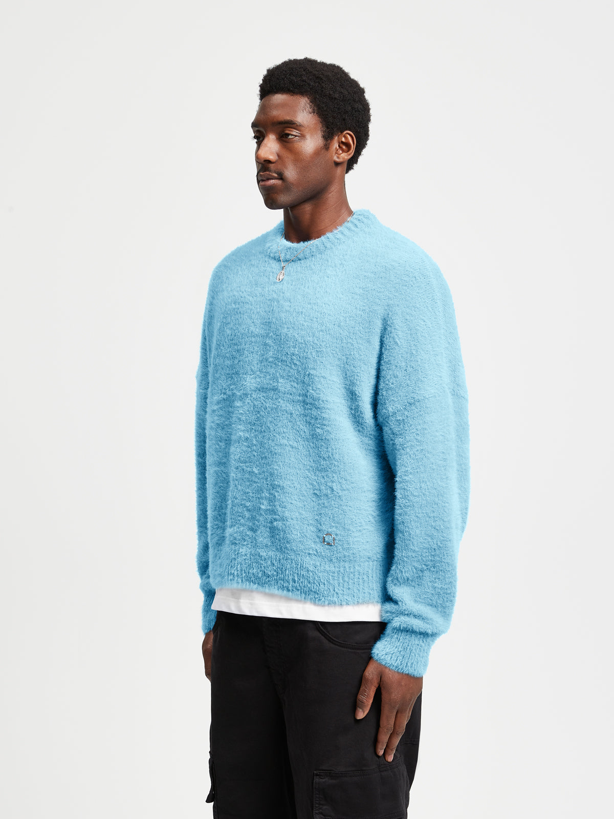 ESSENTIAL FURRY KNIT SWEATER - LIGHT BLUE