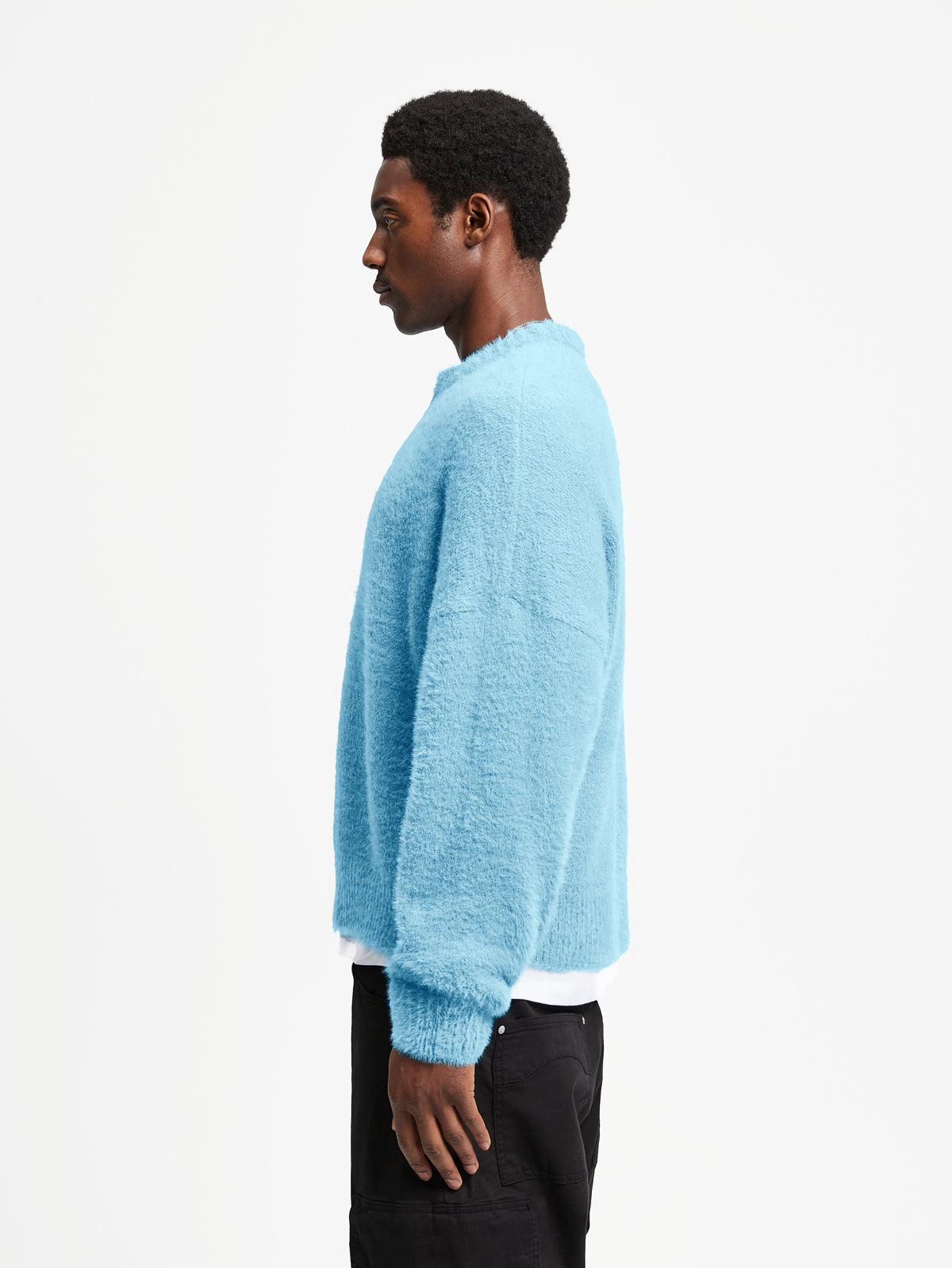 ESSENTIAL FURRY KNIT SWEATER LIGHT BLUE