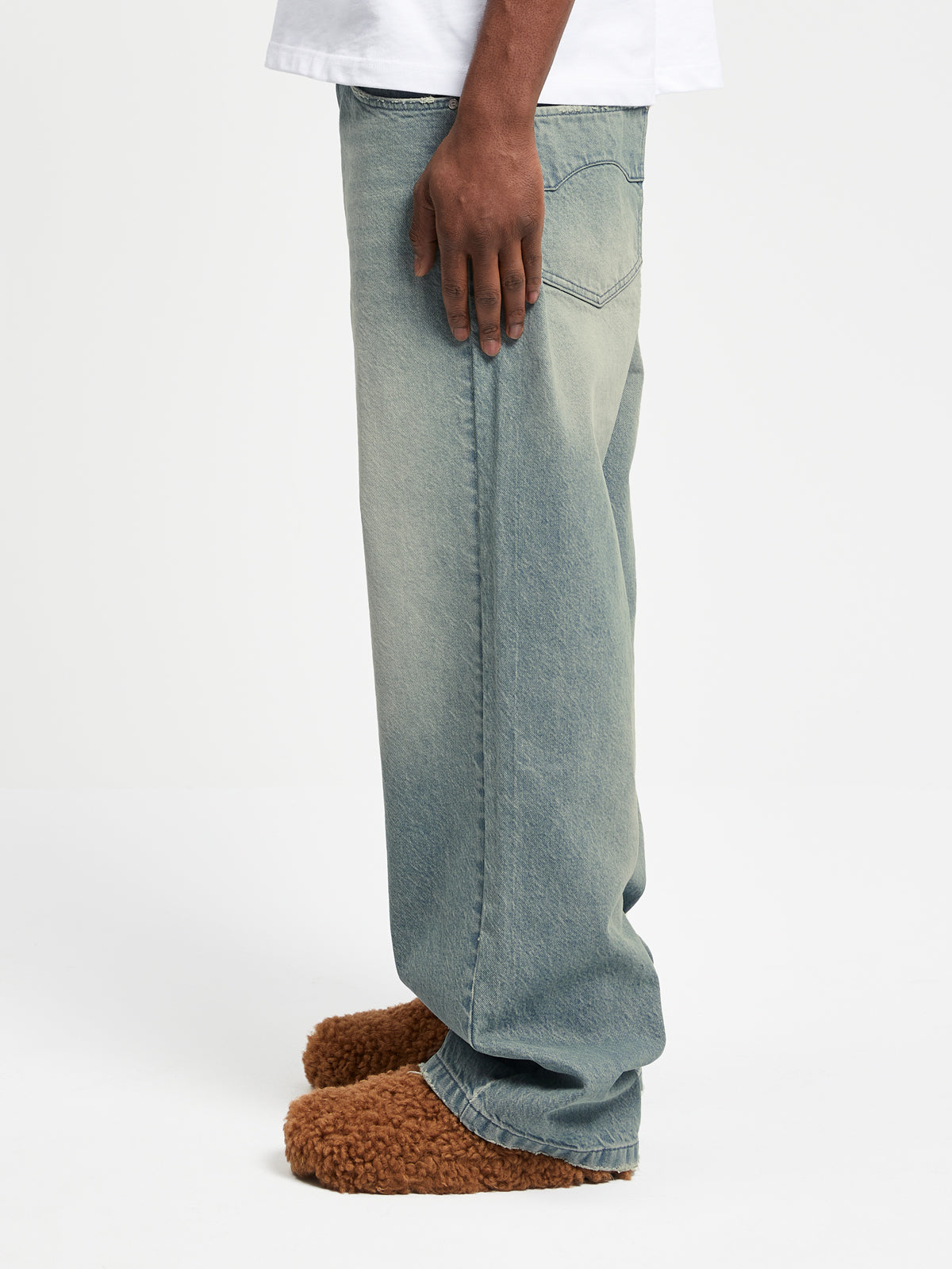 ESSENTIAL BAGGY DENIM - LIGHT BLUE