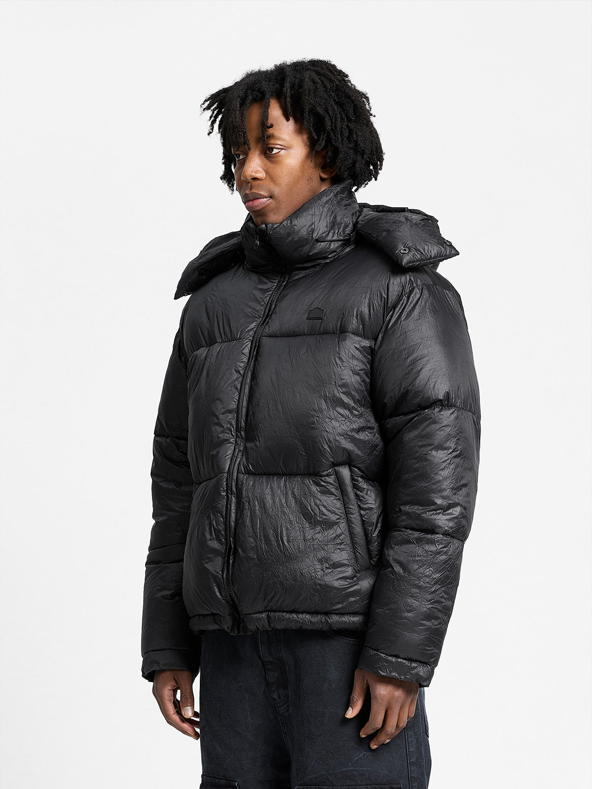 WRINKLED PUFFER JACKET - BLACK