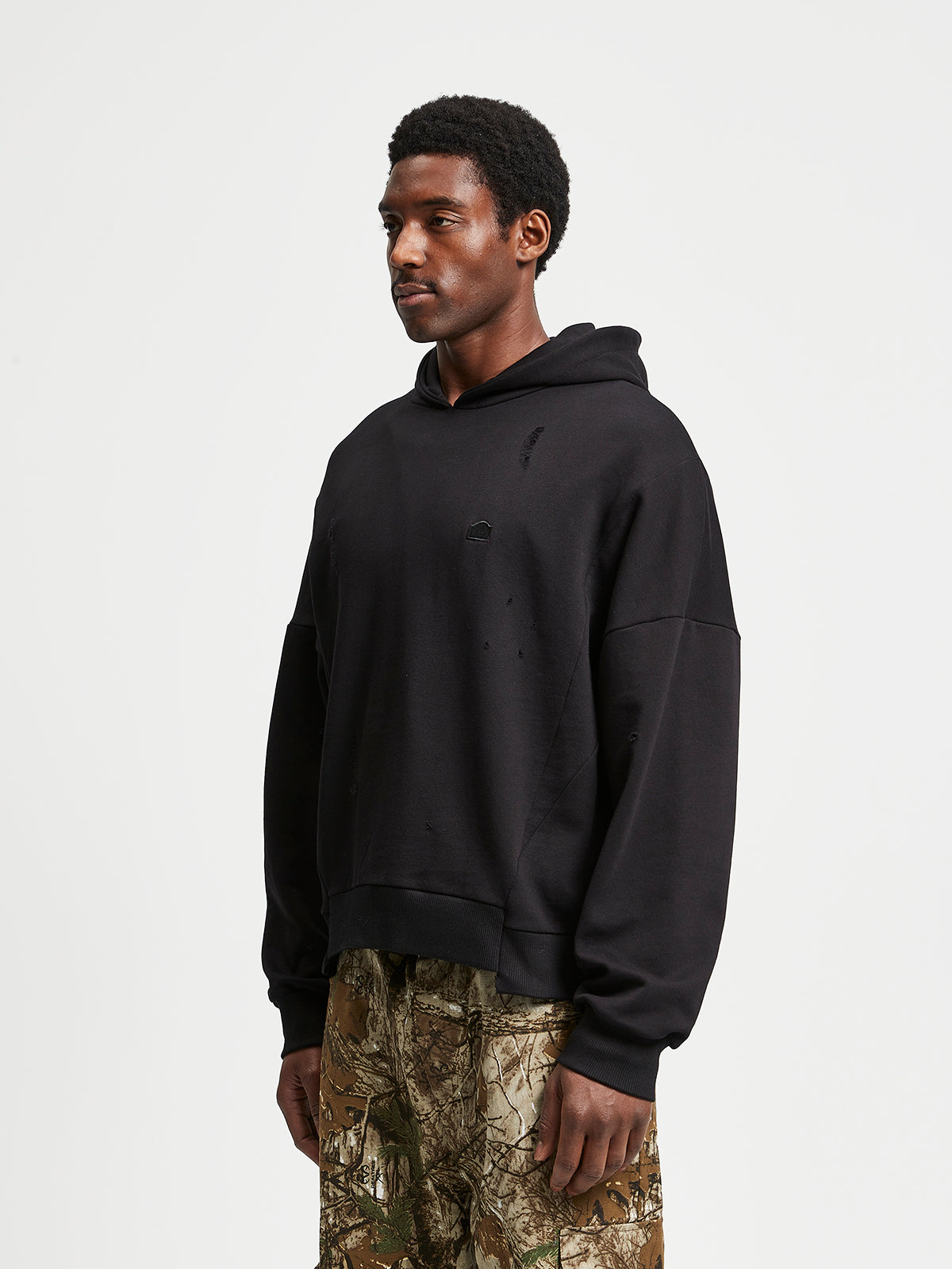 DISTORTED HOODIE - BLACK