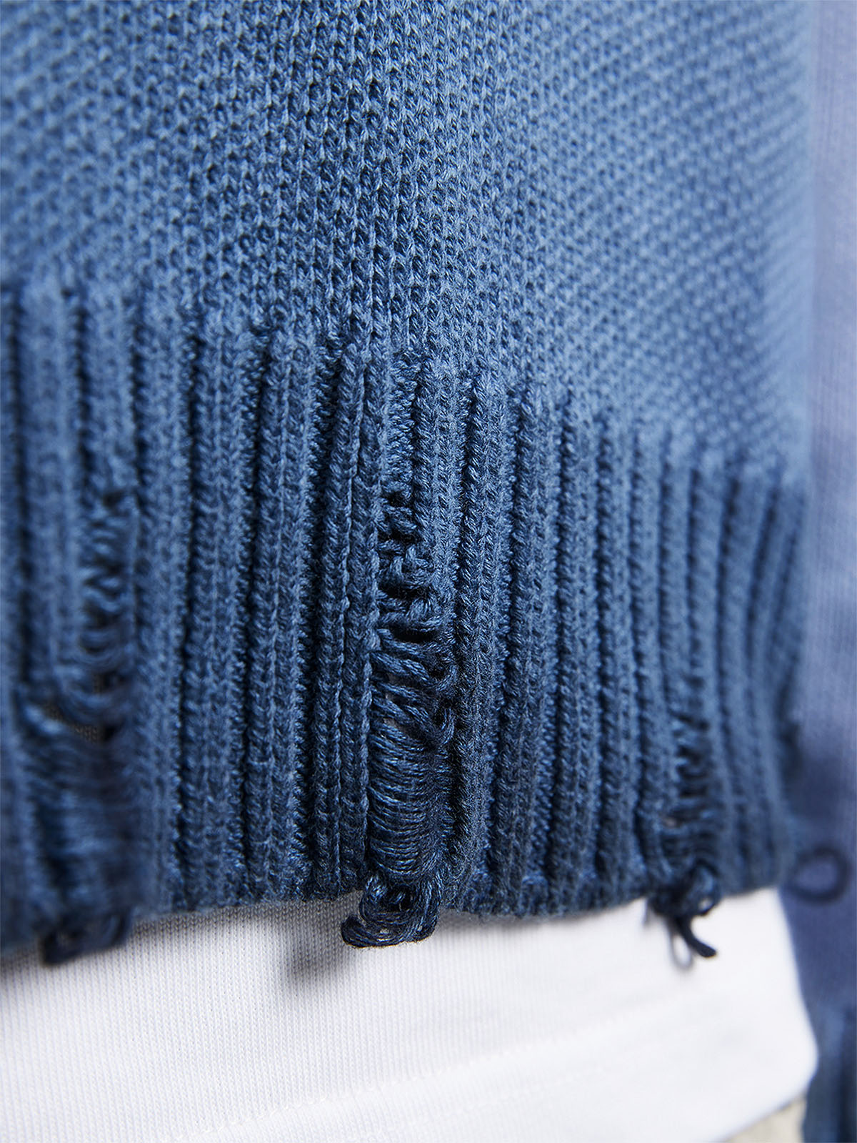 OIL WASHED KNIT SWEATER - BLUE