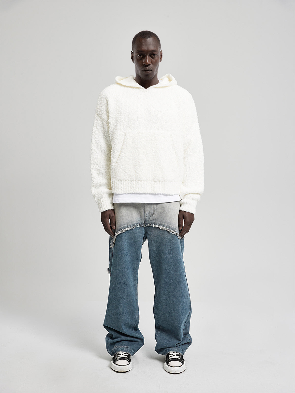 BOUCLÉ KNIT HOODIE - CREAM