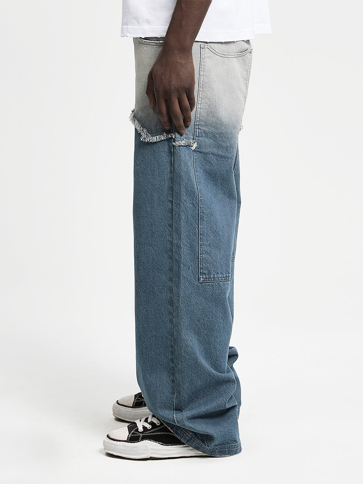 SPRAYED SPLIT DENIM  - WASHED BLUE