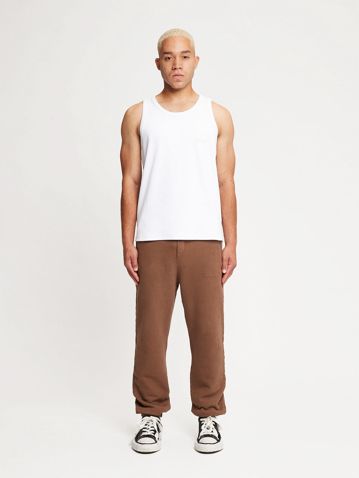 ESSENTIAL SWEATPANTS - BROWN