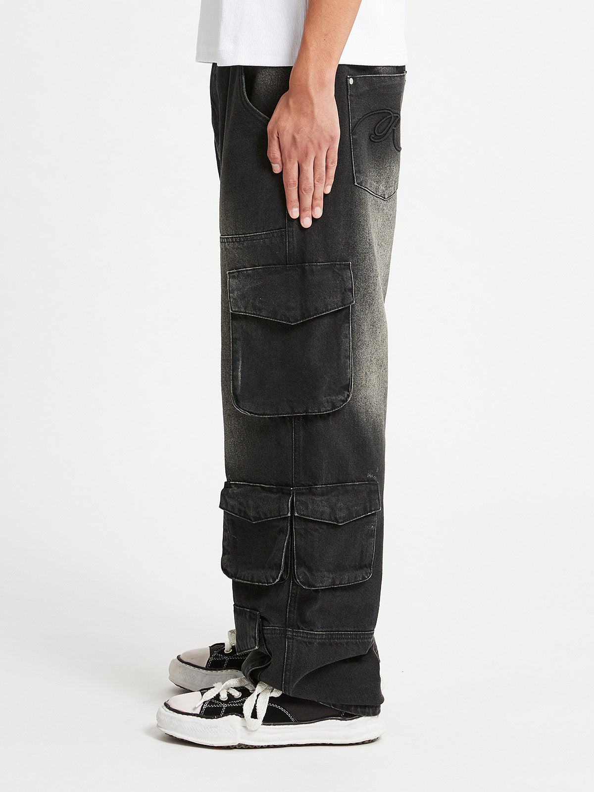 MULTIPOCKET CARGO DENIM - WASHED BLACK