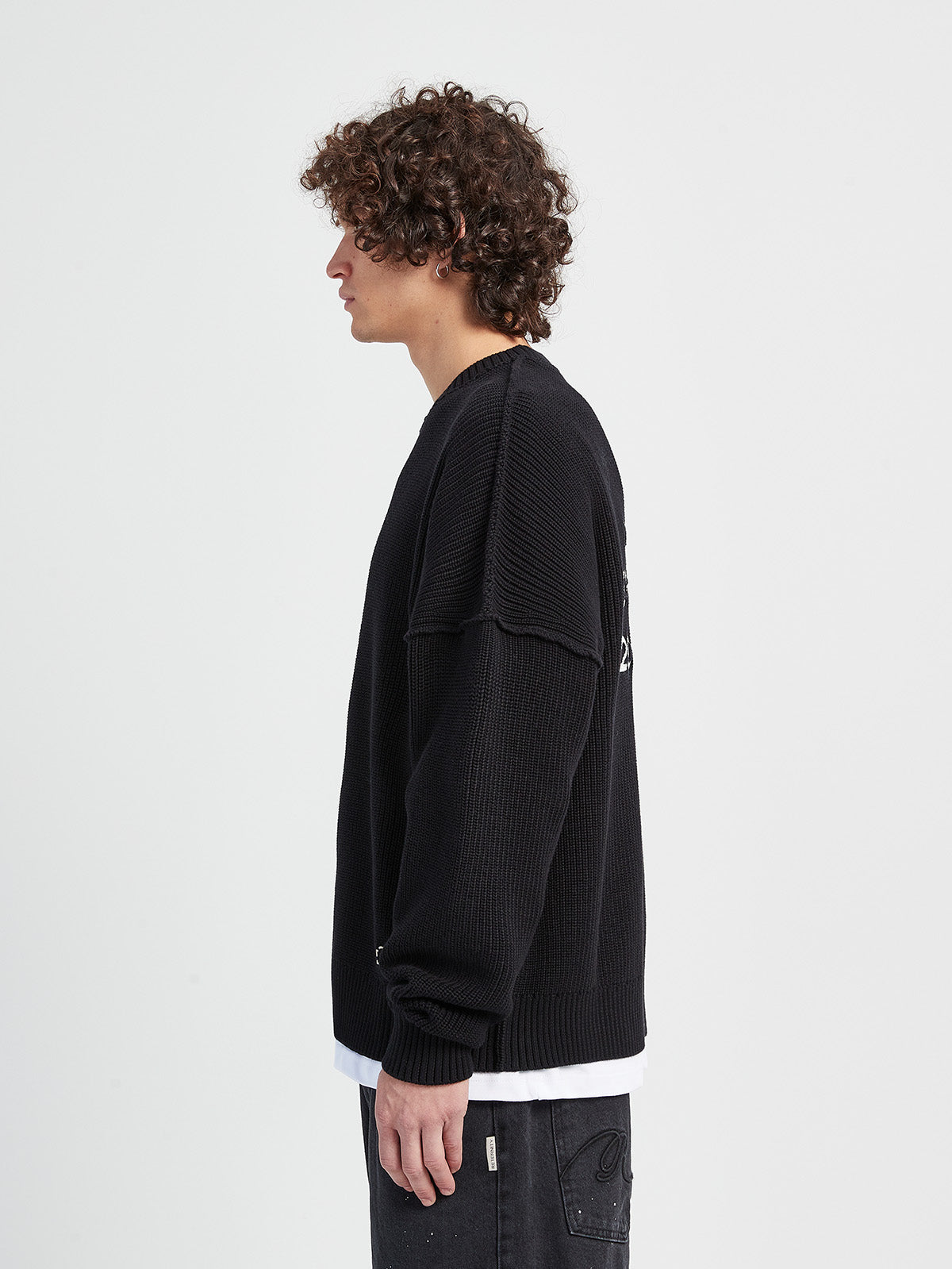 CREATIVE DEPT KNIT SWEATER - BLACK