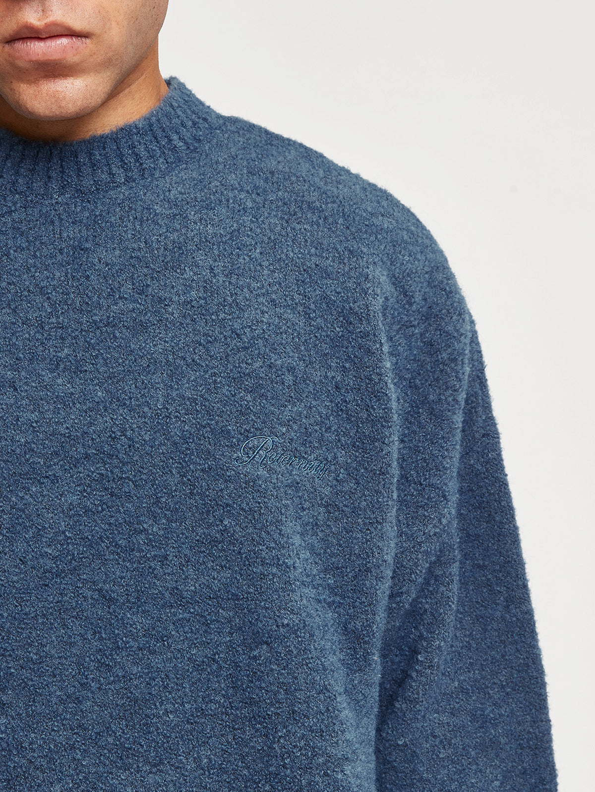 ESSENTIAL KNIT SWEATER - NAVY