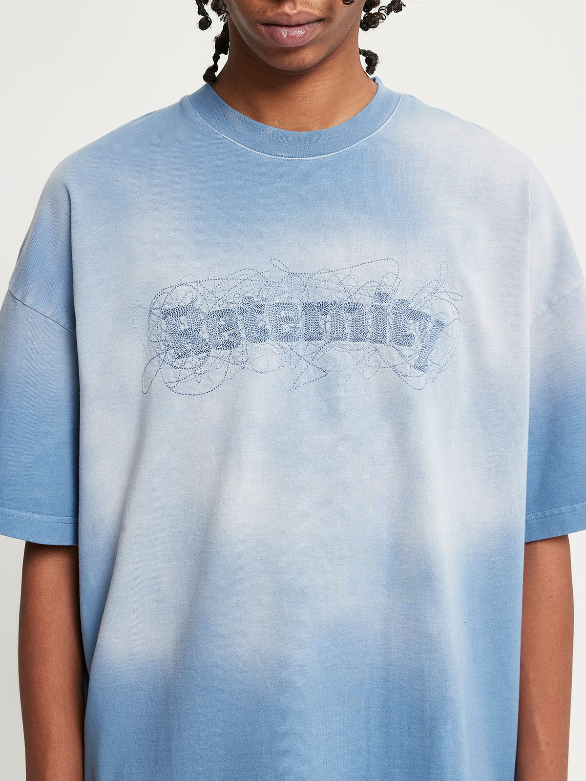 EMBROIDERED T-SHIRT - FADED BLUE-GREY