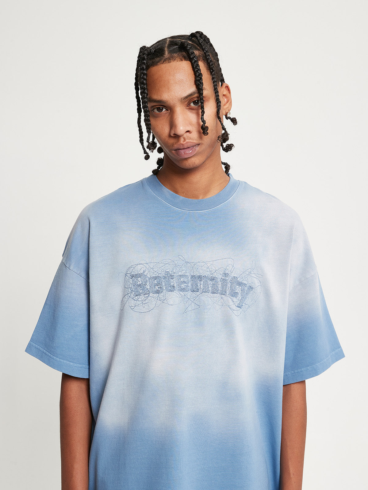 EMBROIDERED T-SHIRT - FADED BLUE-GREY