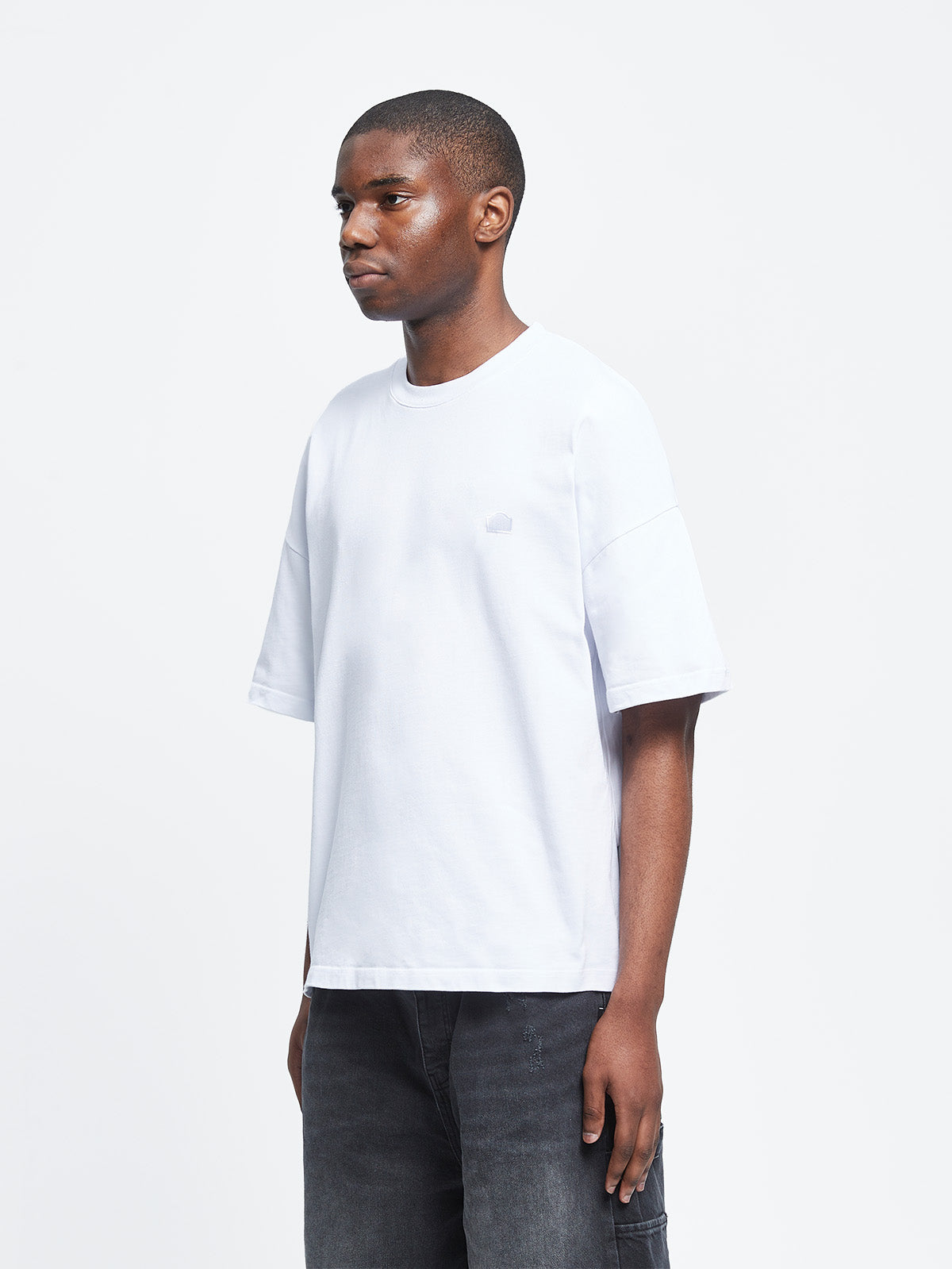 SIGNE T-SHIRT - WHITE